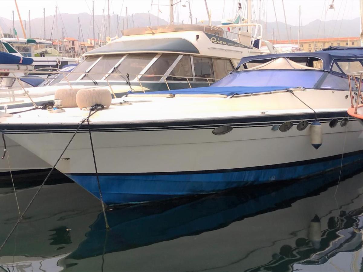 Desire Charming House Boat 호텔 팔레르모 외부 사진